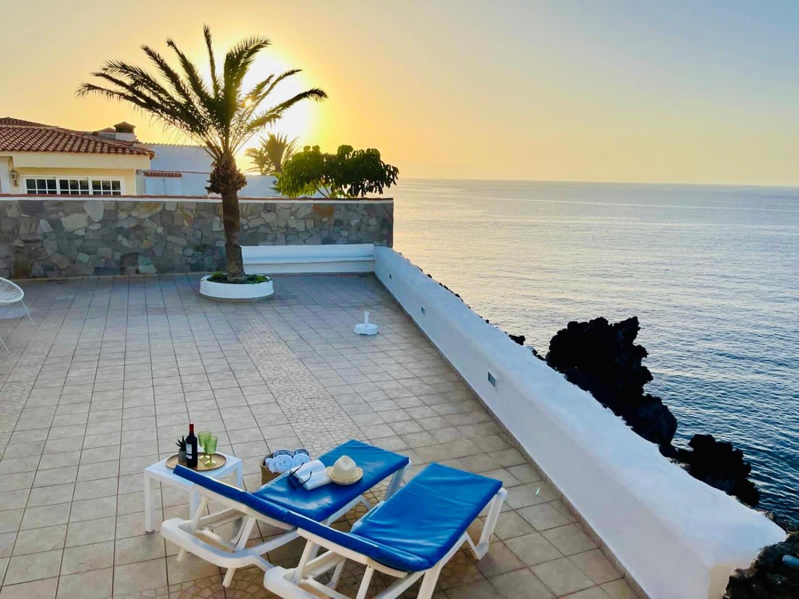 Beachfront Villa And Pool Puerto de Santiago (Tenerife) Exterior foto
